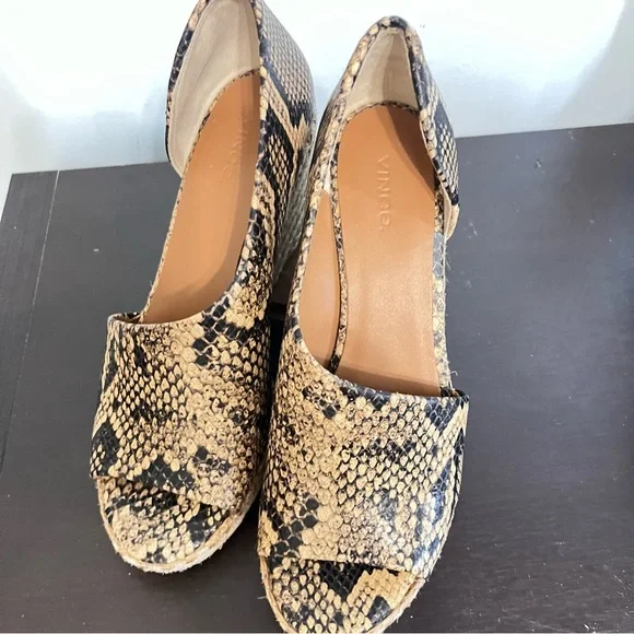 Vince. New Without Box Snake Print Python Skin Espadrilles Wedge Woven Heel 7M